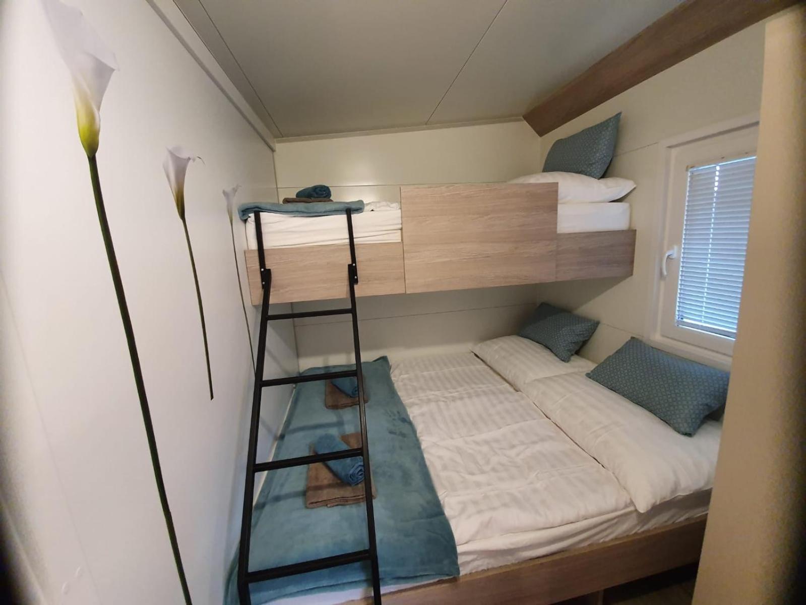 Mobile Home M&M Drage Rum bild