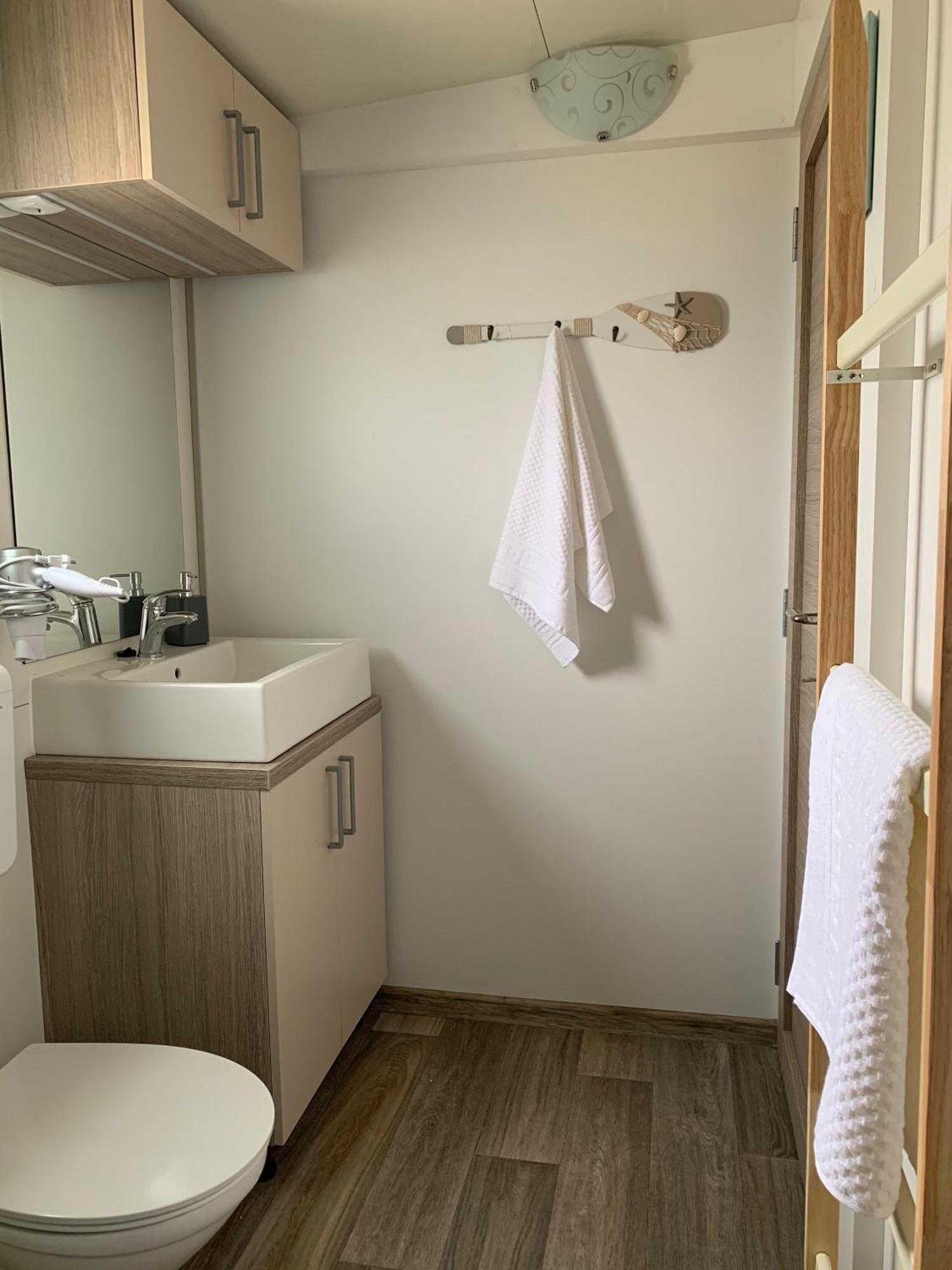 Mobile Home M&M Drage Rum bild