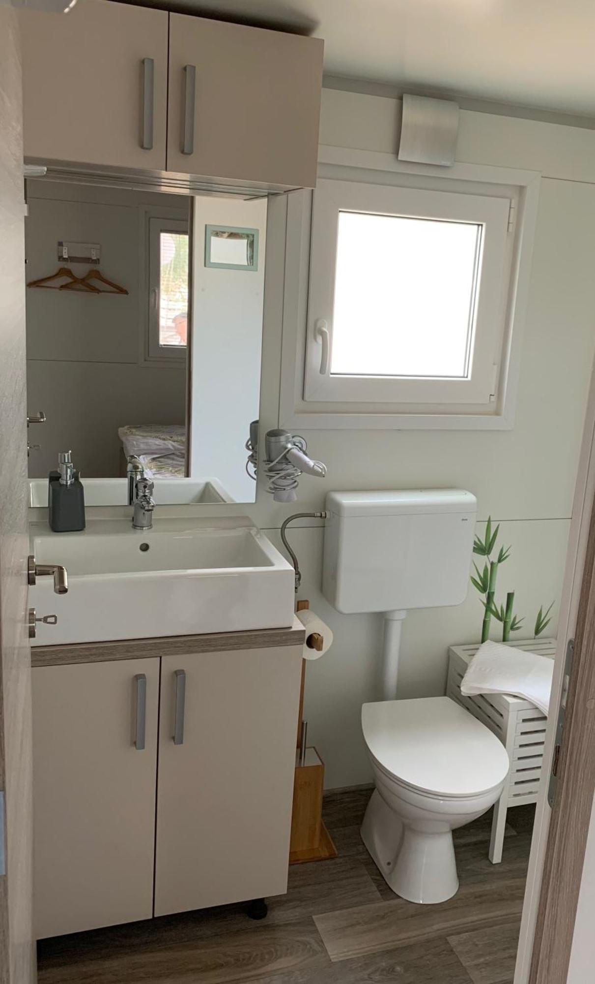 Mobile Home M&M Drage Rum bild
