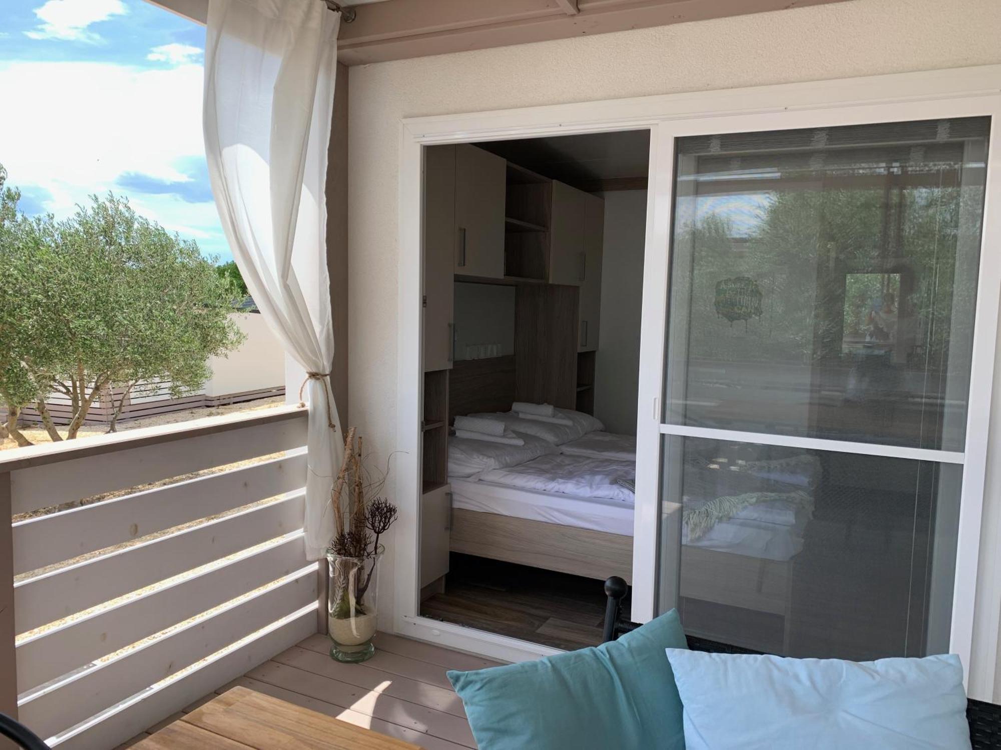 Mobile Home M&M Drage Rum bild